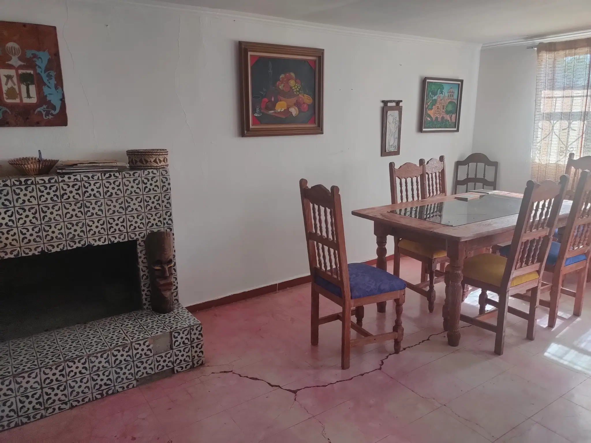 Interior 3